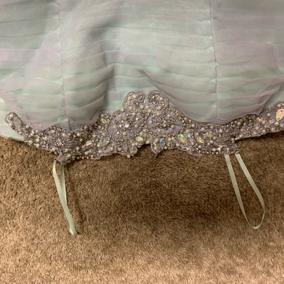 Pastel colored short formal dress - Picture 10 of 12